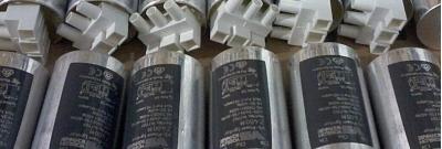 Allumeurs de lampes à décharge à haute intensité et à sodium